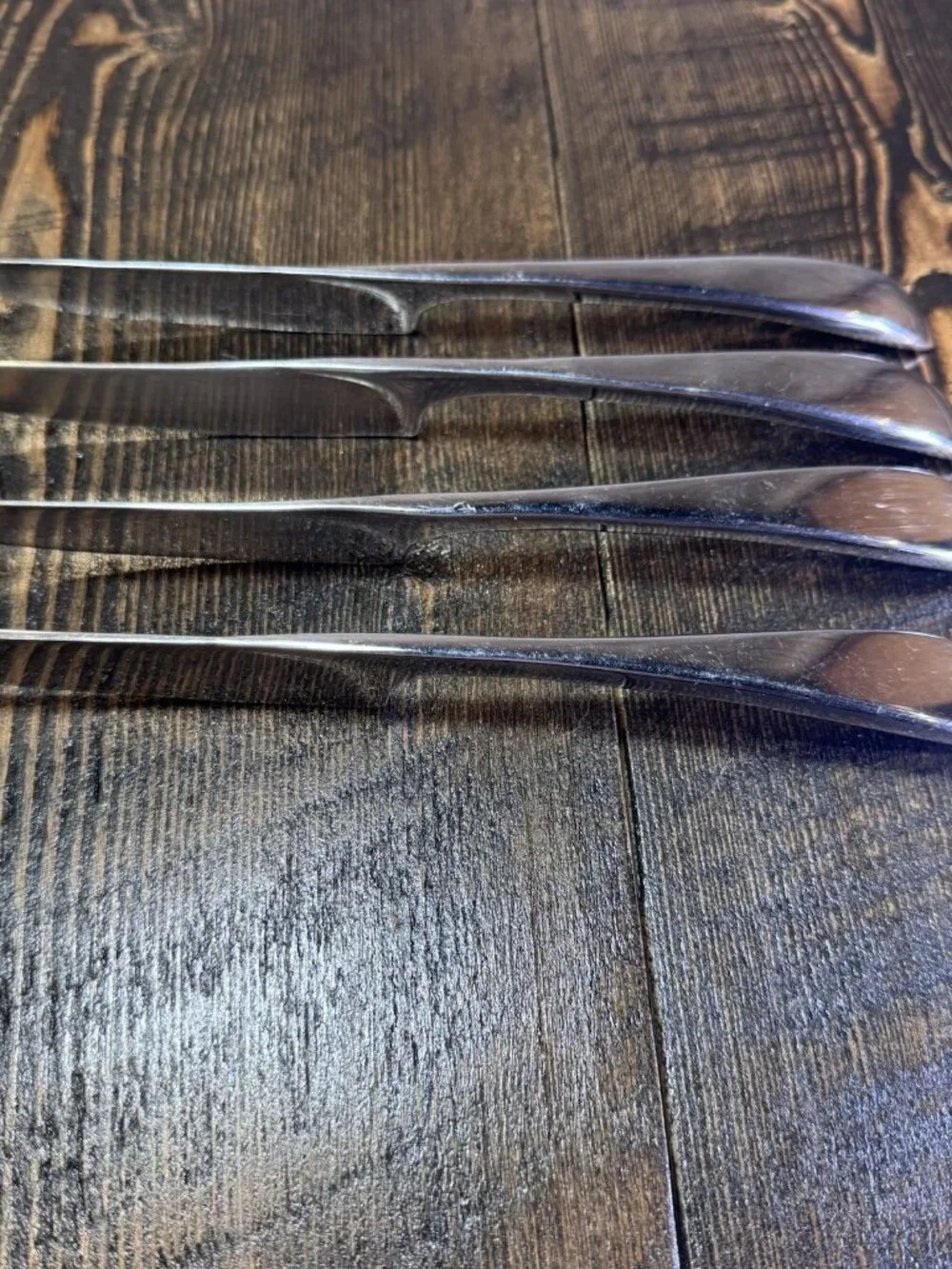 Set Of 4‎ Modern Stainless Knives - Standing Knife - Heavy Weight Dinner Knife